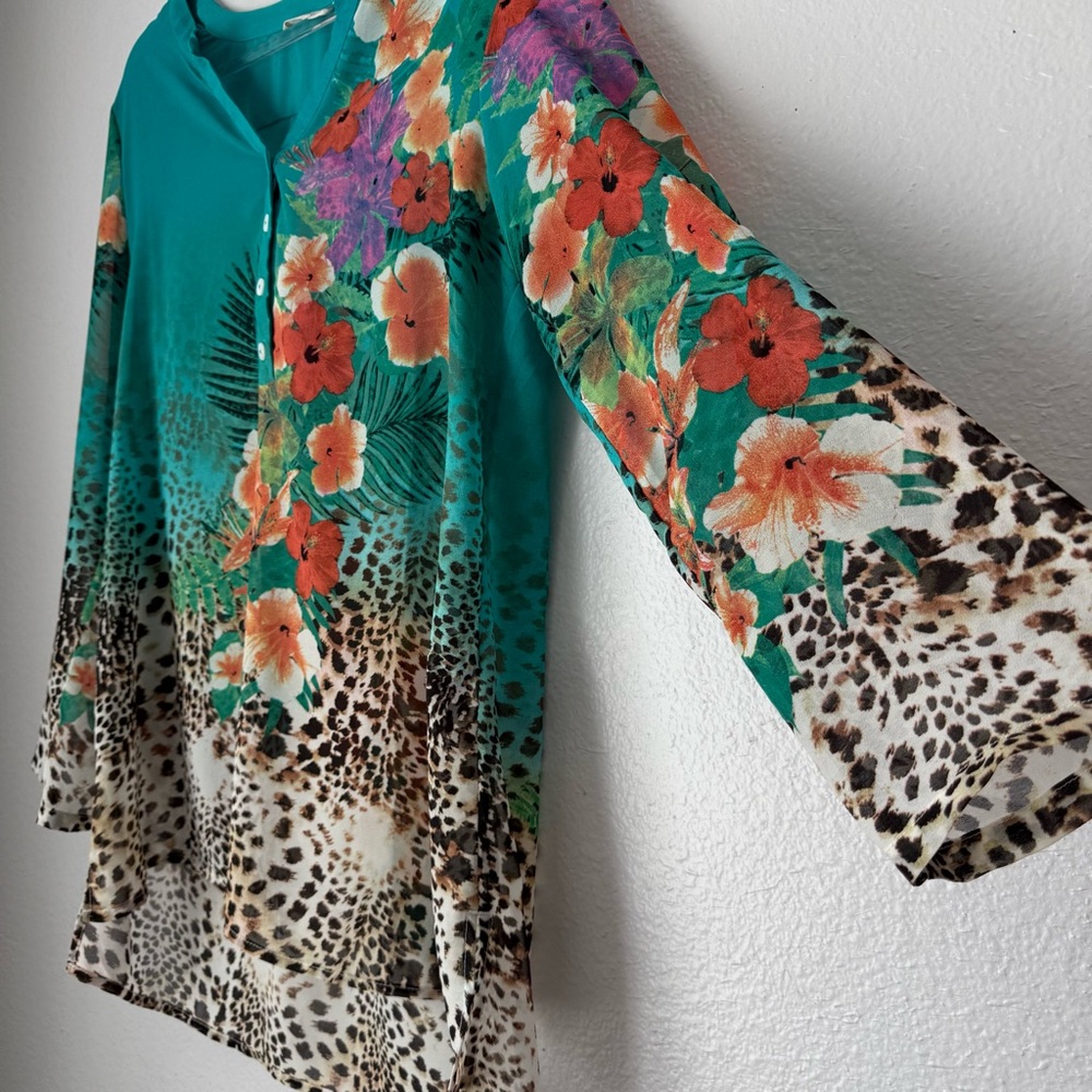Soft Surroundings Tropical Breeze Floral Tunic Top Animalprint Resortwear Cruise - Picture 9 of 10